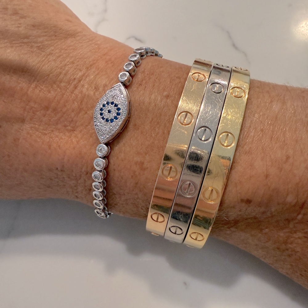 Sterling Silver Blue Evil Eye Cubic Zirconia Bracelet